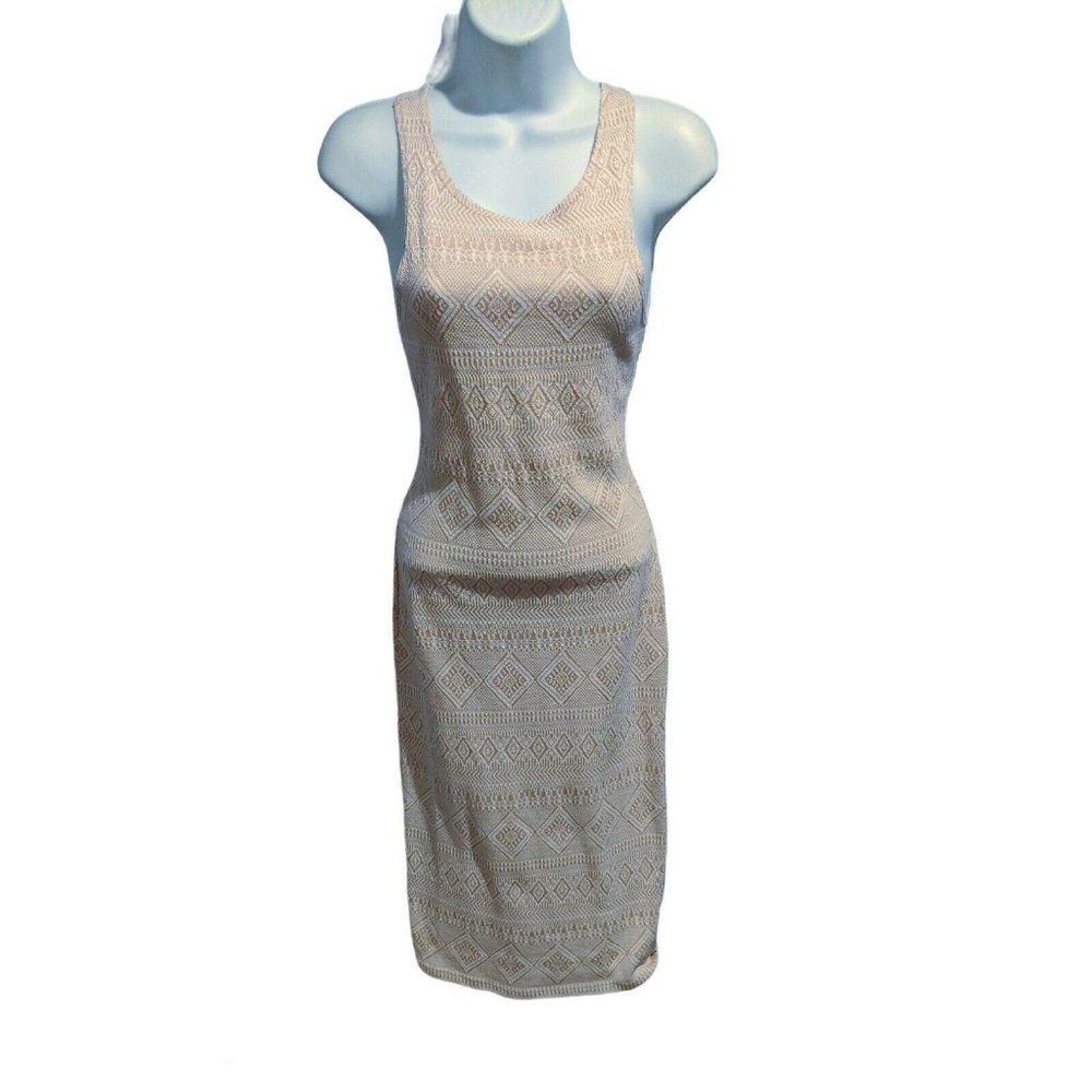 SNAP Cream and White Sleeveless Stretch Dress Size S